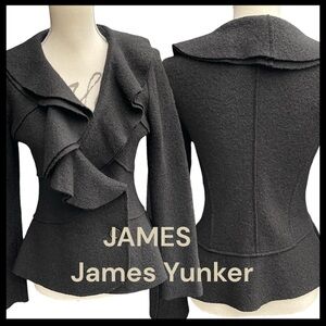 JAMES James Yunker Black Ruffle Texture Short Fitted Double Breasted Blazer (S)